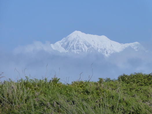 Mount Cook as seen from Gillespies Beach Mount Cook as seen from Gillespies Beach