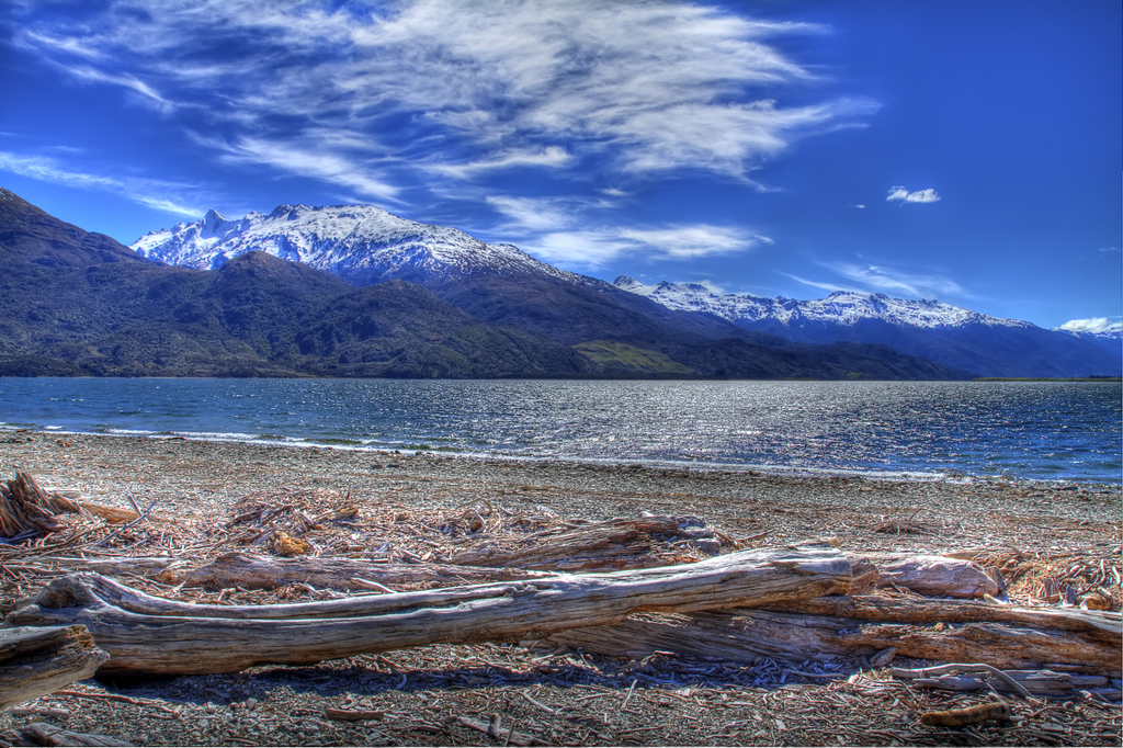 Lake Wanaka, New Zealand (South Island) Lake Wanaka, New Zealand (South Island)