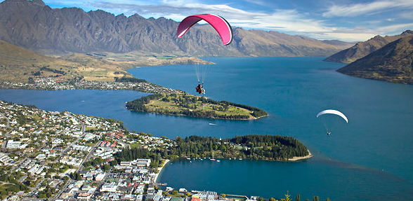 Paragliding in Queenstown Paragliding in Queenstown